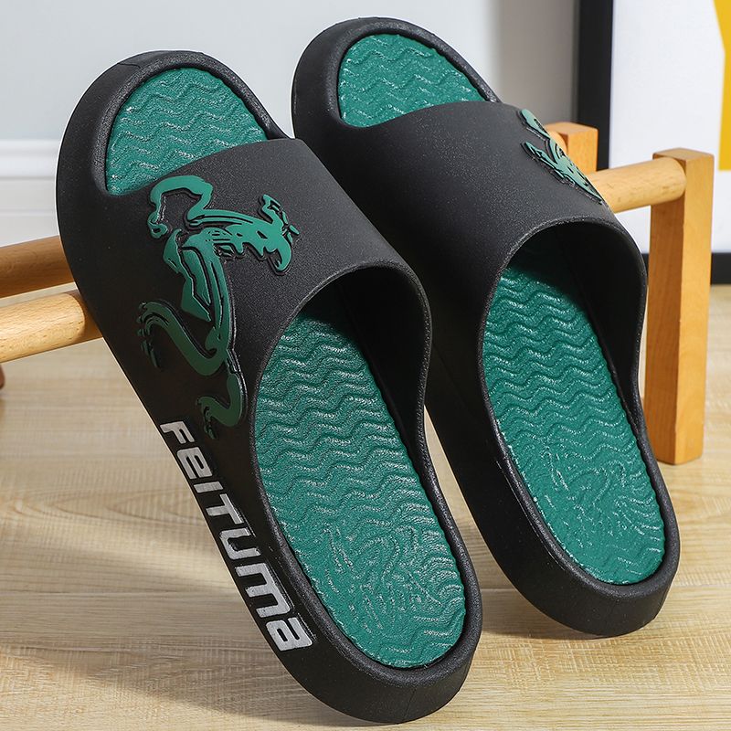 Middle and large children's slippers boys boys summer non-slip home wear wear-resistant outdoor soft bottom children's sandals and slippers