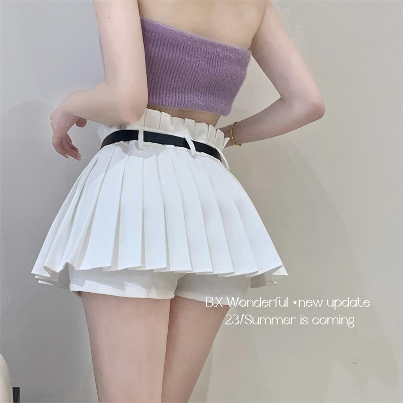 Niche anti-exposure pleated skirt 23 summer new large size fat mm high waist slim design short skirt culottes