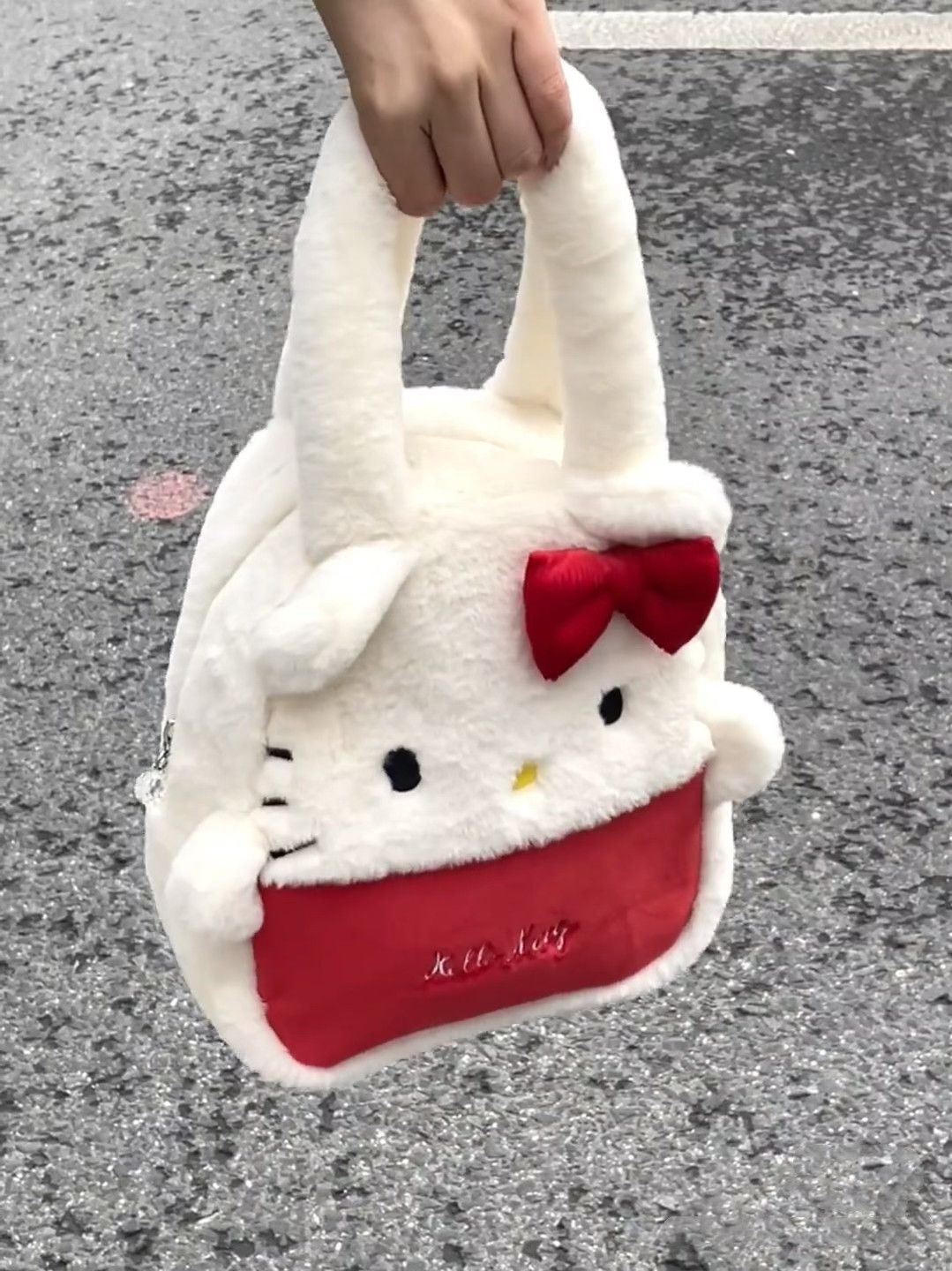 凱蒂貓美樂蒂可愛軟萌惡魔庫洛米手提包大容量毛絨卡通玩偶包包女