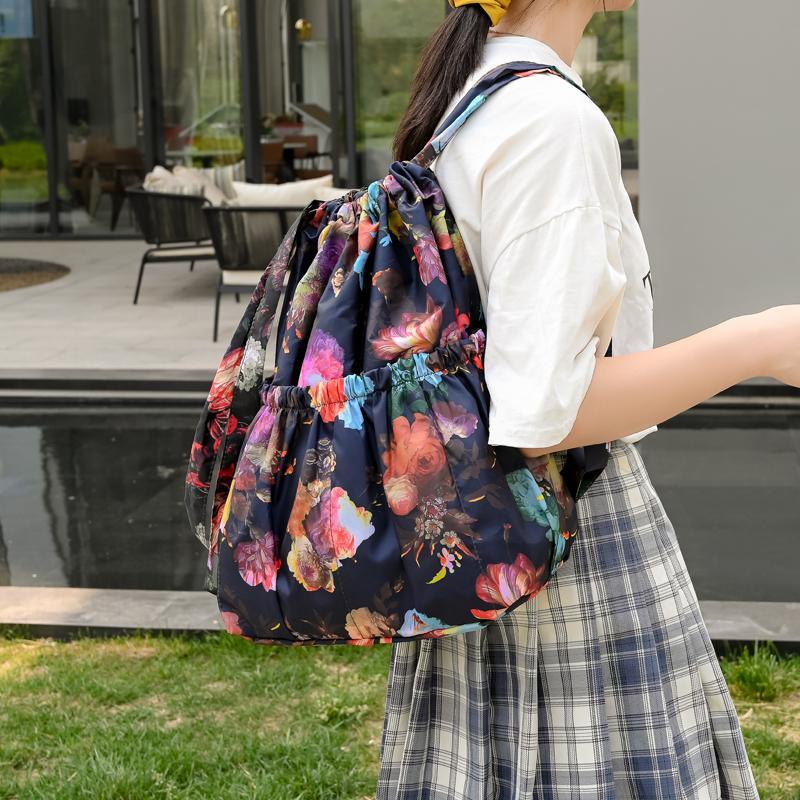 韩版尼龙束口袋双肩包户外休闲运动包学生背包大容轻便旅行包潮