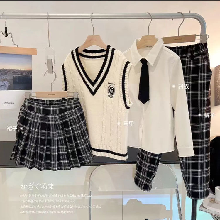 Girls autumn and winter school uniform sweater vest suit 2023 spring and autumn college style jk uniform brother and sister outfit three-piece set Western style