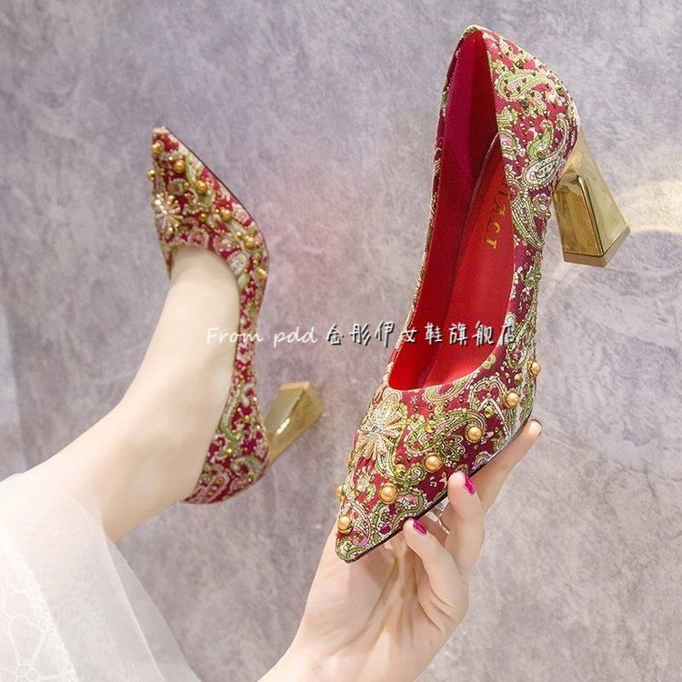 秀禾婚鞋女2021年新款红色高跟鞋春季中式结婚鞋子新娘水晶鞋百搭