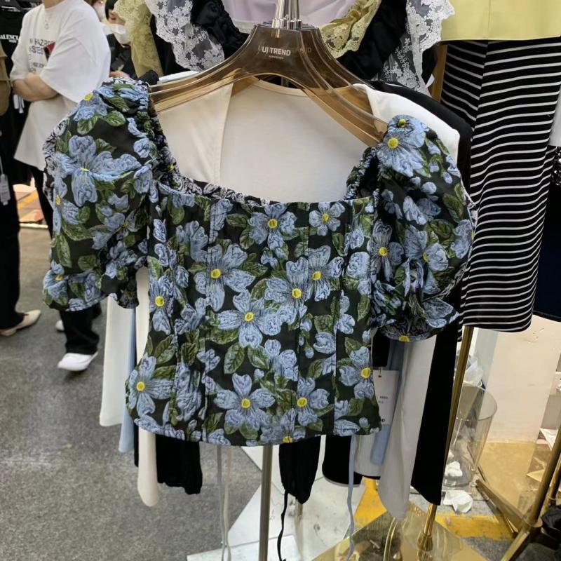 韩国东大门2023夏季新款气质时尚复古花朵方领短款衬衫女短袖上衣