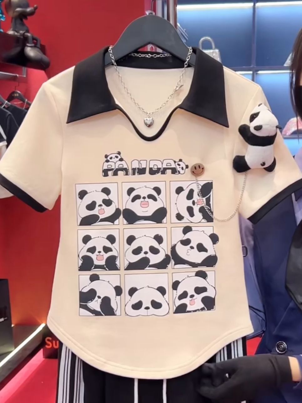 欧货卡通熊猫印花短袖t恤女夏季设计感可拆卸玩偶百搭polo领上衣