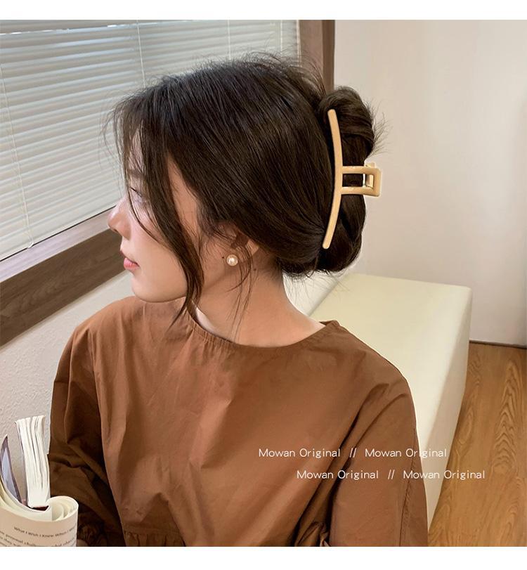 Pinza para el cabello elegante estilo francés minimalista_voghion.com