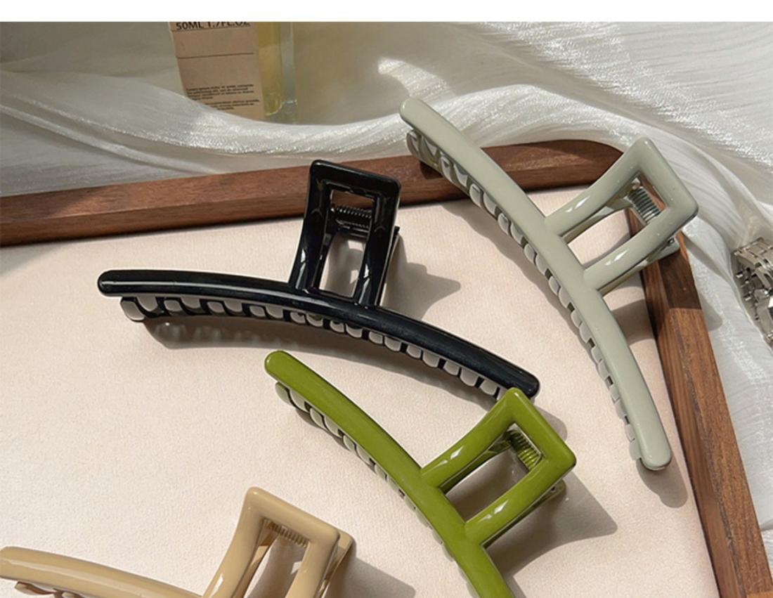 Pinza para el cabello elegante estilo francés minimalista_voghion.com