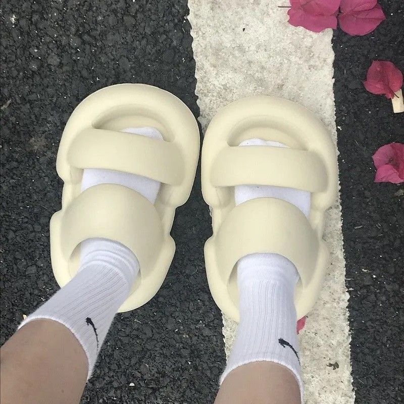 小紅書同款普拉斯拖鞋女夏季新款情侶外穿踩屎感eva厚底涼拖鞋男