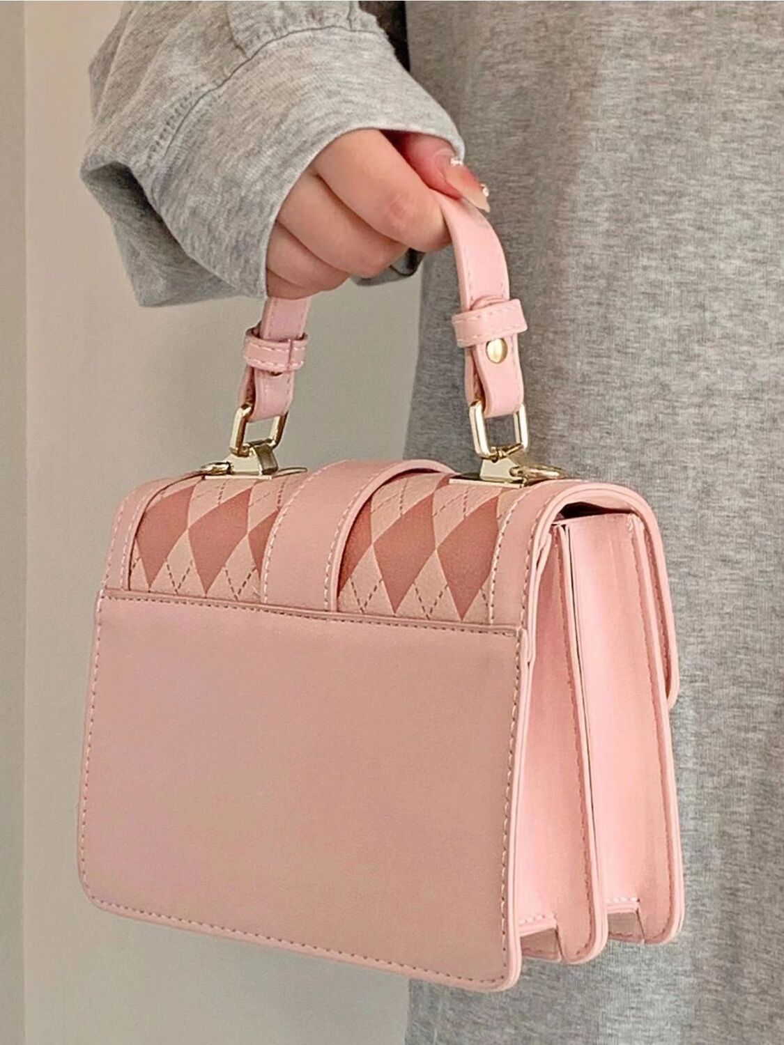 Girls' Lingge Small Square Bag  Small Design Classic Fashion Handbag Contrast Versatile One Shoulder Crossbody Bag