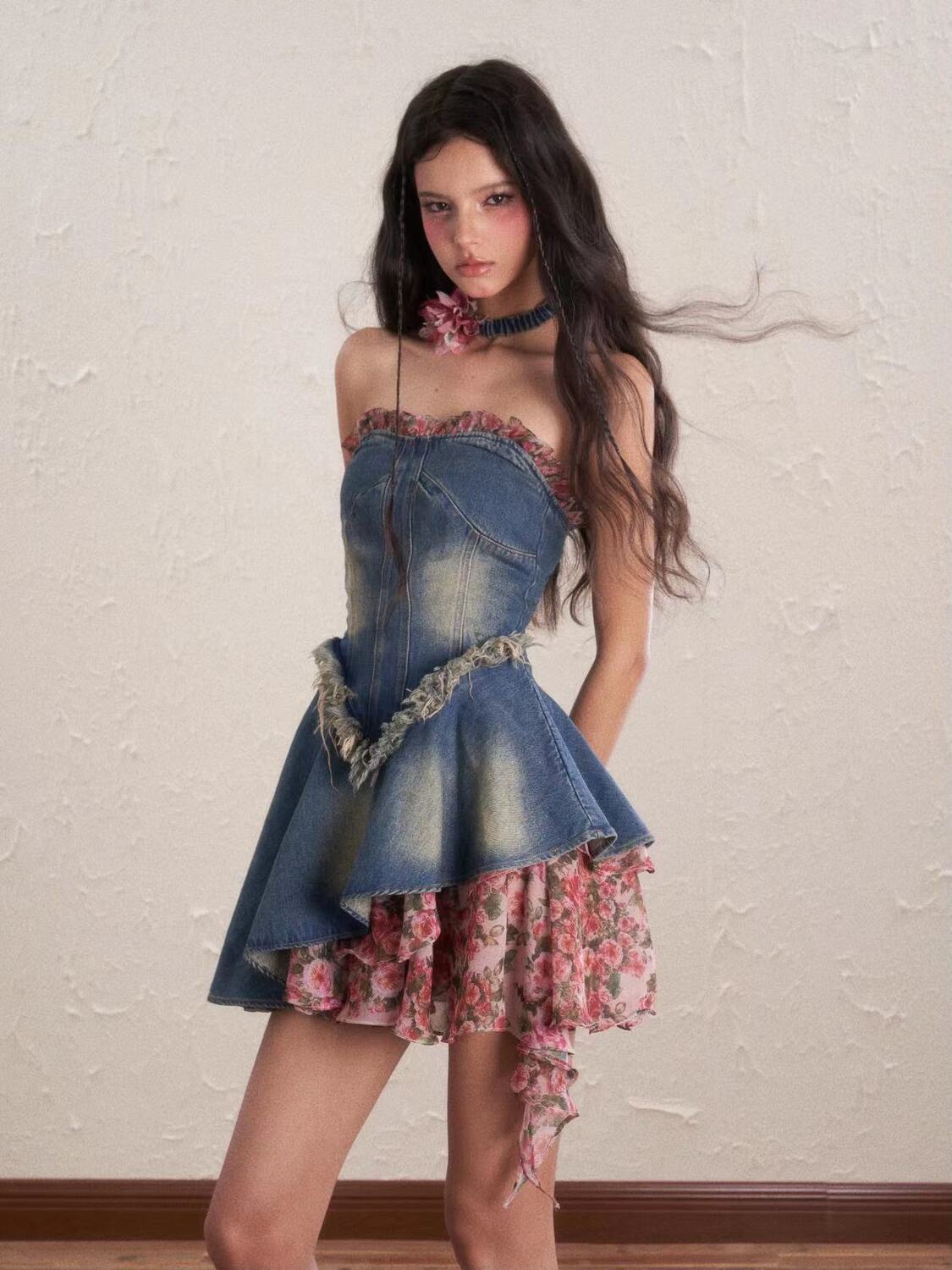  summer new small man do old rose floral splicing raw edge waist tube top denim dress spring and summer