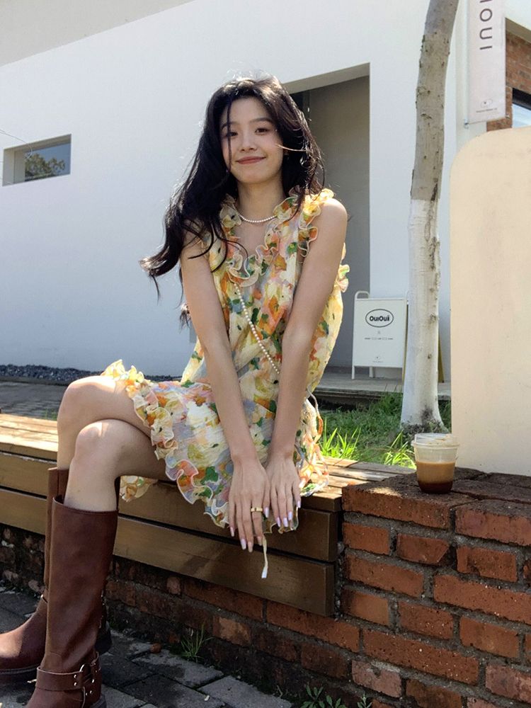 yesroom「巴塞羅那街頭」甜美法式浪漫設計感女夏吊帶花朵背心裙