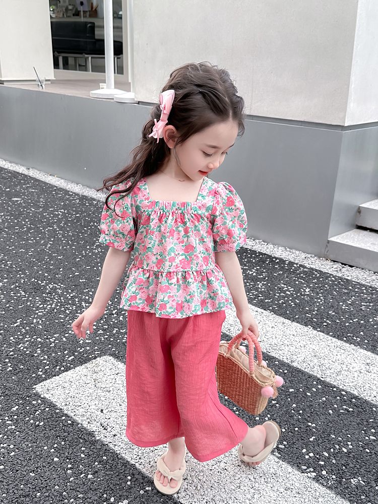 女孩洋氣套裝夏季2023新款網紅夏款衣服女寶寶碎花時髦短袖兩件套