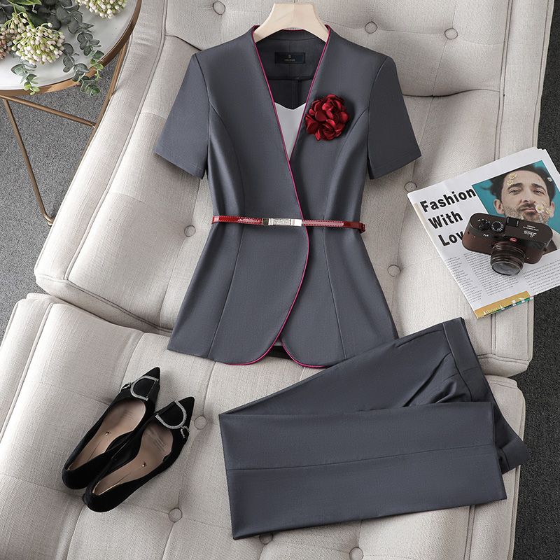 High-end temperament beauty salon beautician work clothes female spring medical beauty front desk reception professional wear white suit suit