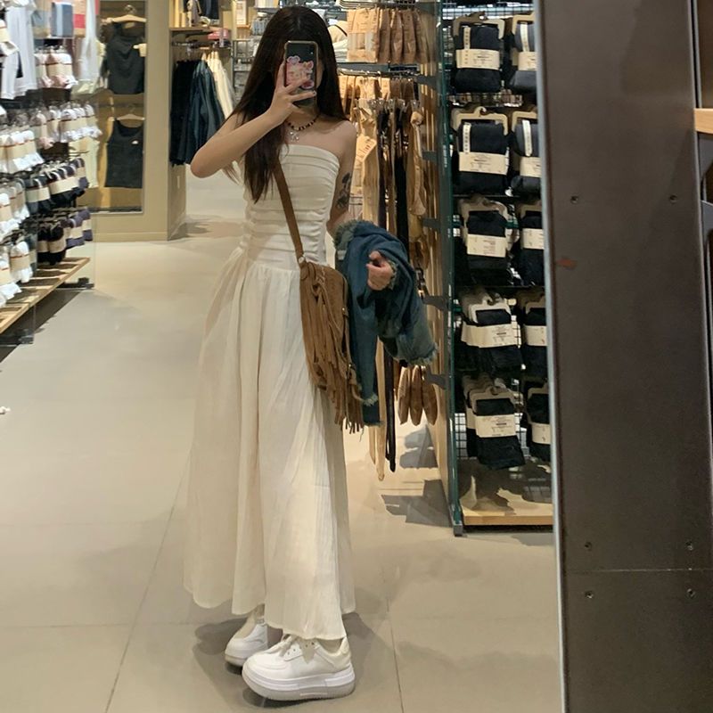 茶歇法式白色抹胸連衣裙子女夏季2023新款小個子初戀無袖小白長裙