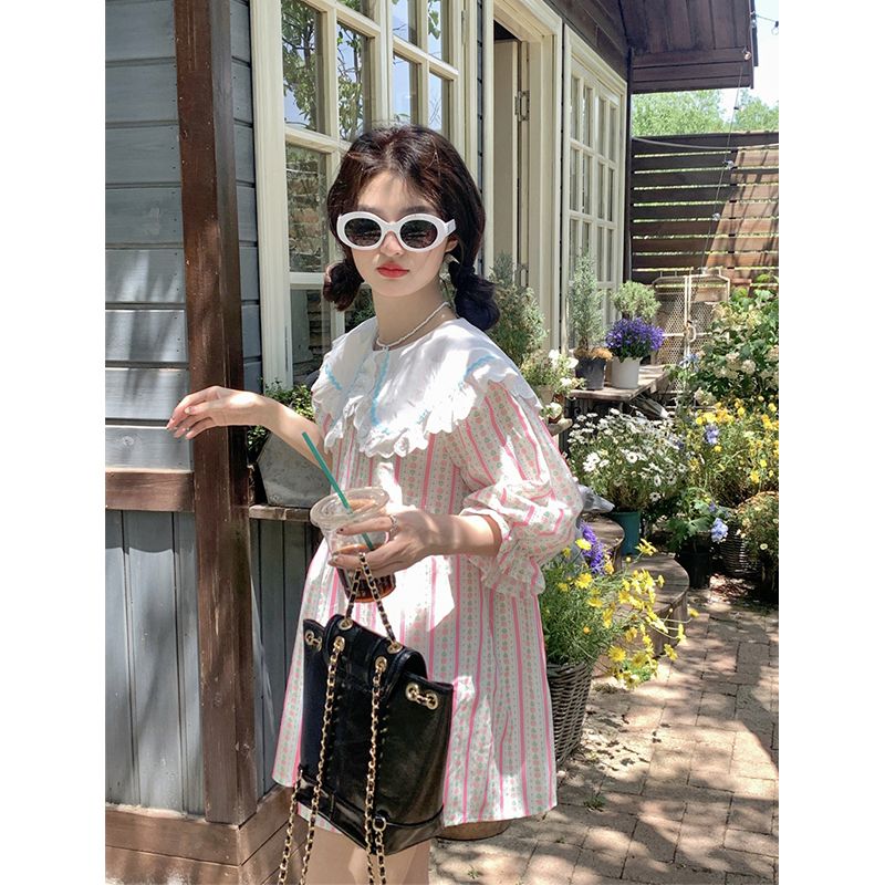 Fashion and casual summer new Korean style age-reducing lace stitching doll collar printing loose trumpet sleeve dress tide