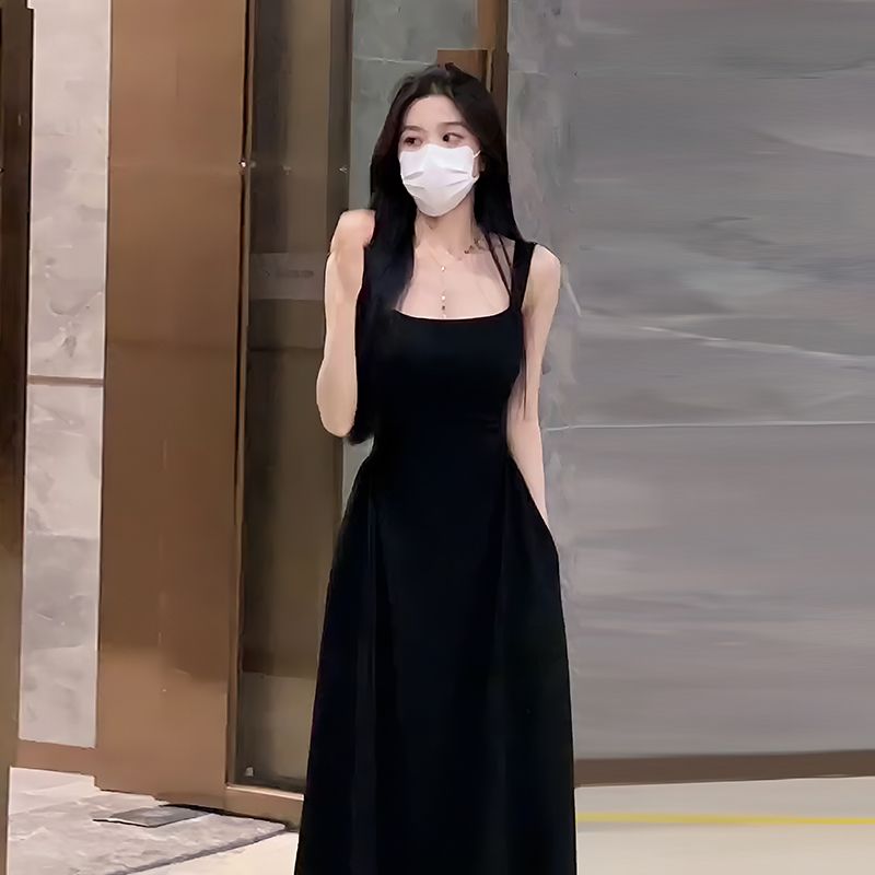 法式氣質赫本風白色吊帶連衣裙子女夏季2023新款收腰a字長裙高級
