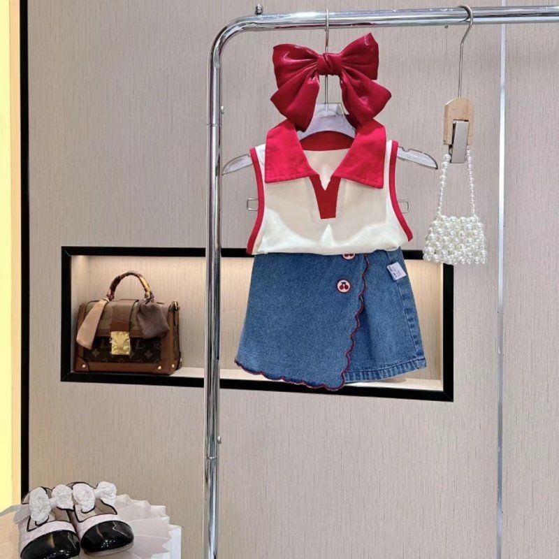 Girls suit, stylish and stylish new summer style girl's thin sleeveless top, denim shorts and skirt, two-piece trendy set