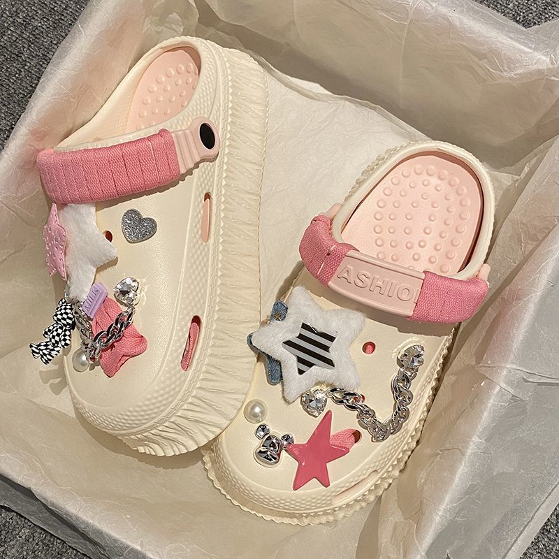 Thick-soled hole shoes women's summer wear increased 2023 new net red beach non-slip muffin Baotou sandals and slippers