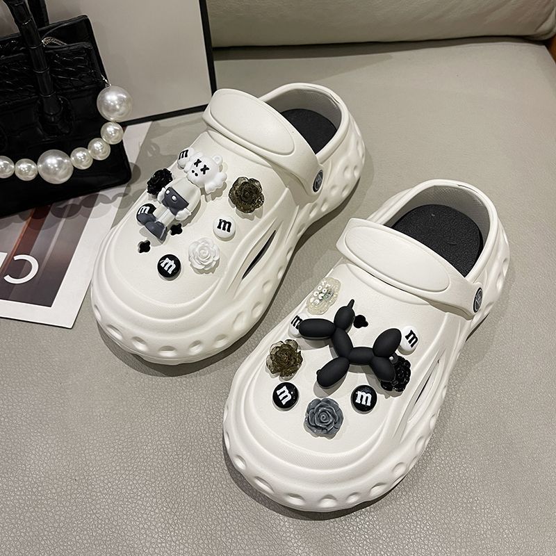 Thick-soled hole shoes women 2023 summer new non-slip Baotou drag two wear all-match heightened sponge cake fashion sandals and slippers