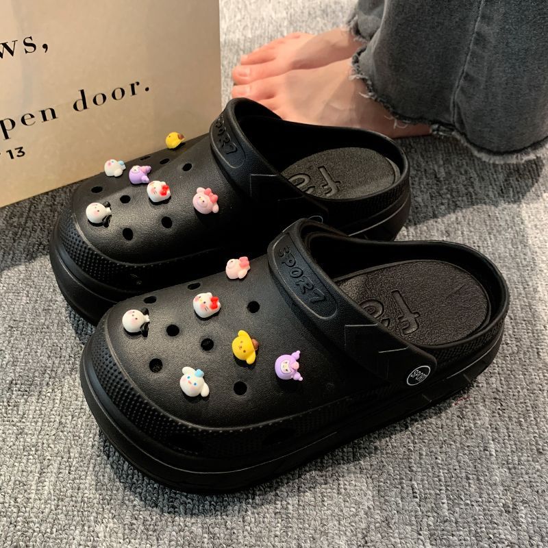Super thick-soled hole shoes women's summer outerwear 2023 new fashion net red increase height non-slip deodorant sandals and slippers women