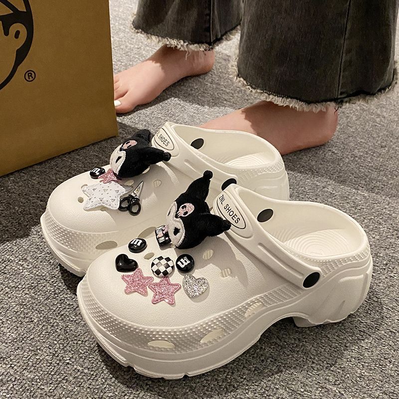 Thick-soled hole shoes women's EVA outerwear summer new style stepping on shit feeling non-slip Baotou half-slippers nurse beach sandals