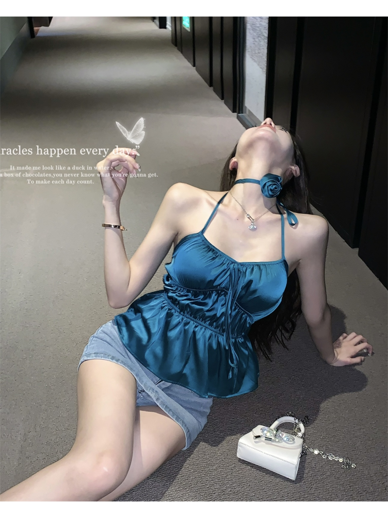 抽褶玫瑰露背掛脖背心吊帶女夏季新款純欲風氣質修身露肩小眾上衣