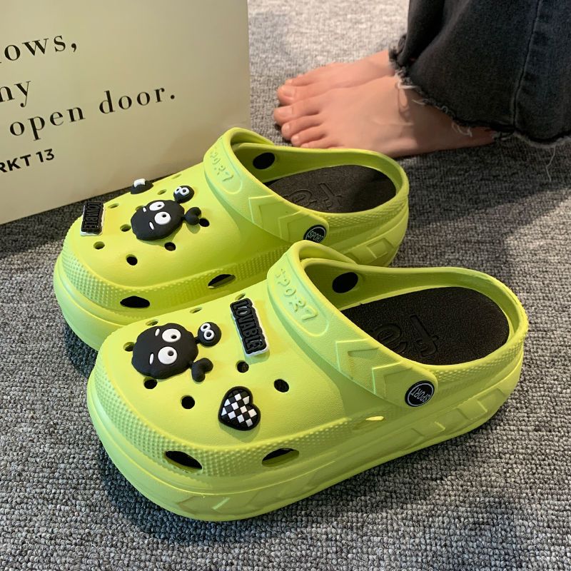 Super thick-soled hole shoes women's summer outerwear 2023 new fashion net red increase height non-slip deodorant sandals and slippers women