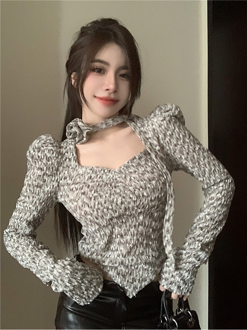 花朵掛脖泡泡袖長袖女2023秋季純欲風氣質修身設計感小眾上衣