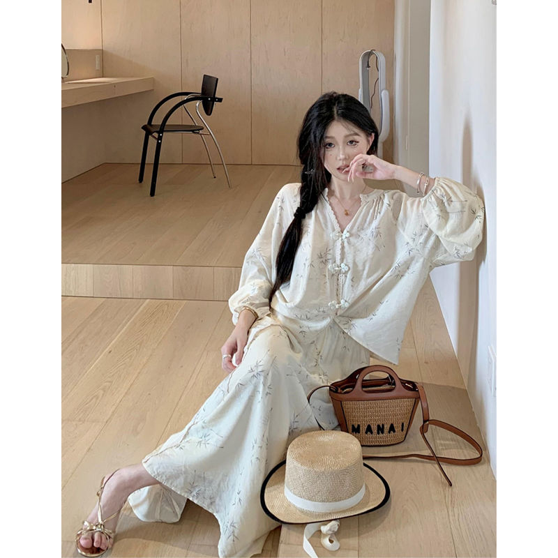 新中式甜美碎花寬鬆長袖襯衫中長款半身裙女秋季2023新款時尚套裝