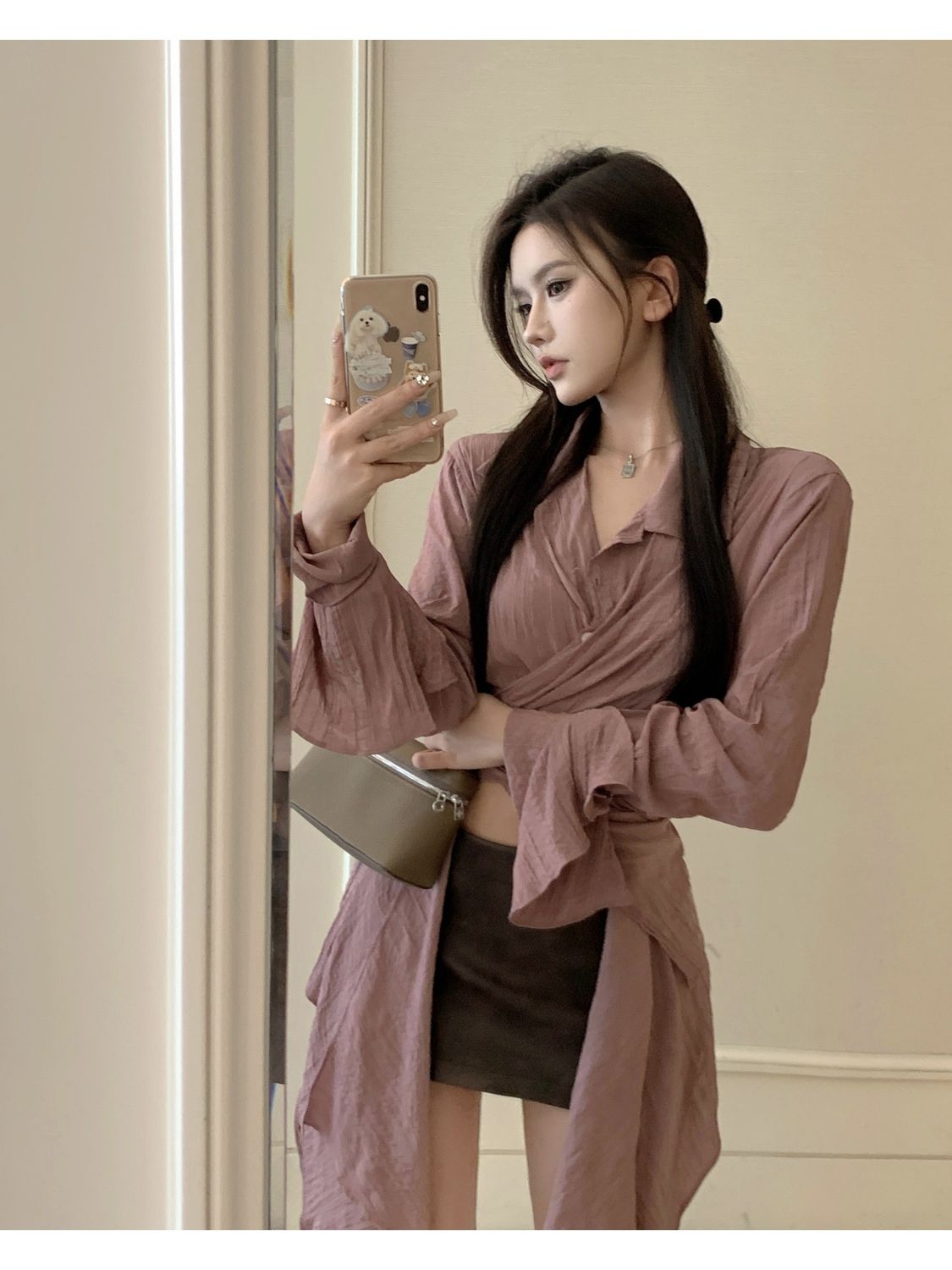 韓版翻領純色薄款長袖襯衫女秋季新款設計感收腰顯瘦百搭短款上衣