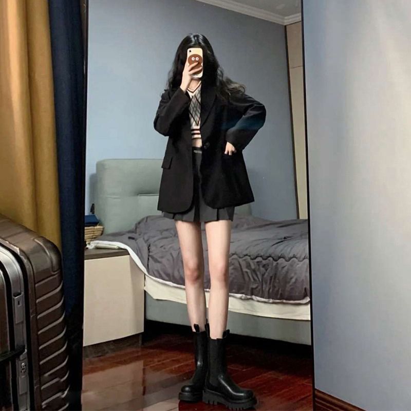 Black suit jacket women's short 2023 spring and autumn new style small high-end design niche casual small suit