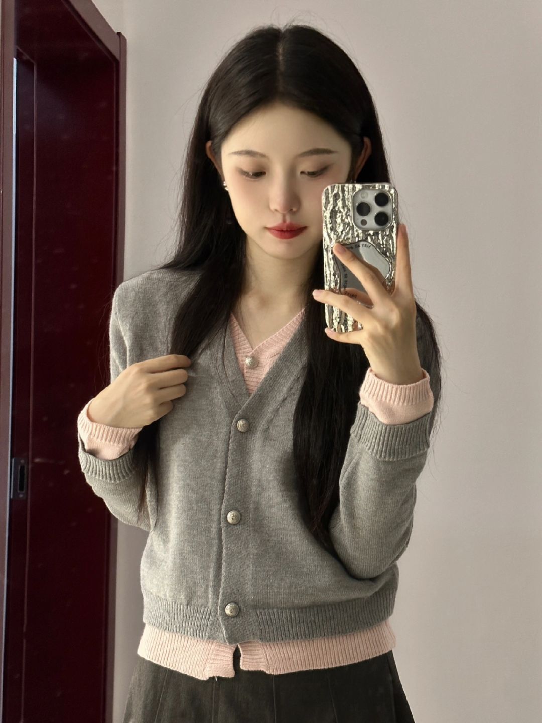 秋新款撞色假兩件針織開衫外套女韓系v領金屬扣設計感軟糯膚毛衣