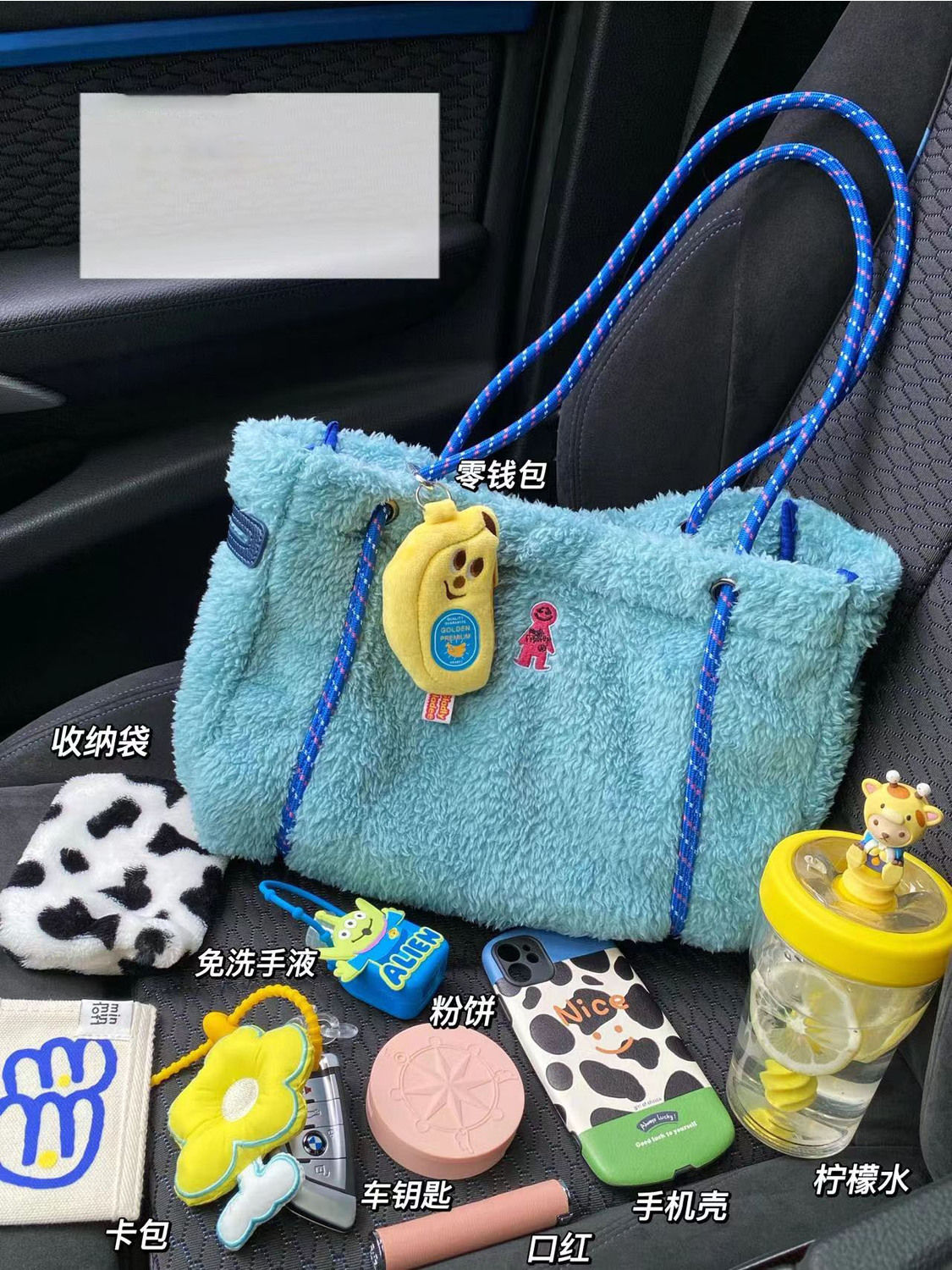 Japanese niche lamb wool bag 2023 autumn and winter new gingerbread man plush tote bag splicing fashion shoulder bag