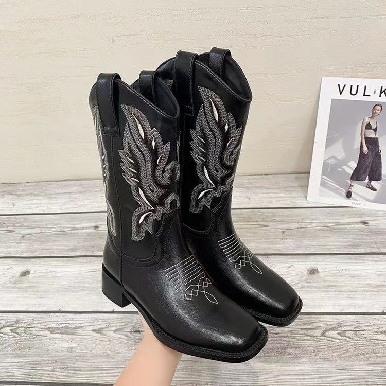 西部女式牛仔靴2023秋冬V口刺繡套筒騎士靴復古中筒方頭馬靴大碼