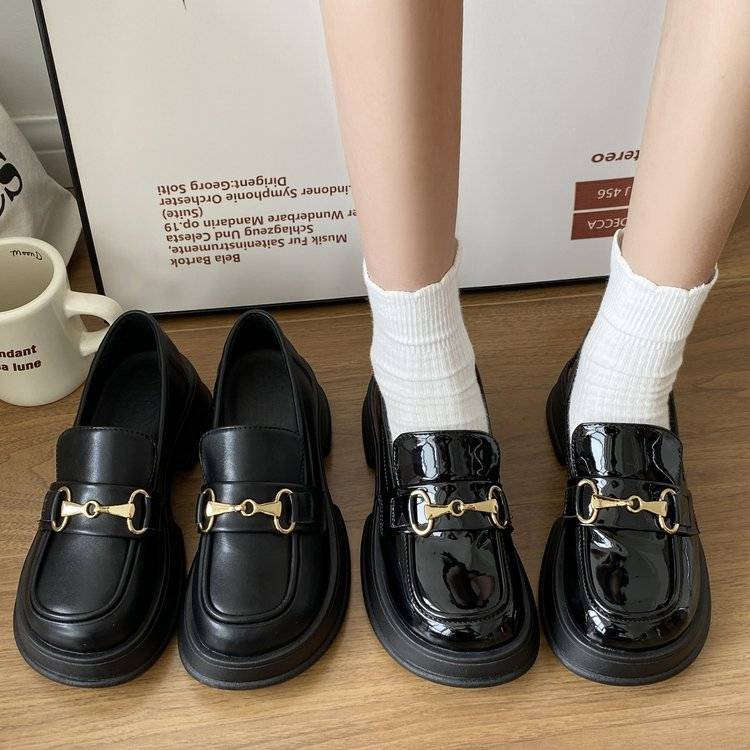 日系學院風黑色復古厚底小皮鞋女2023新款秋季圓頭一腳蹬樂福鞋子