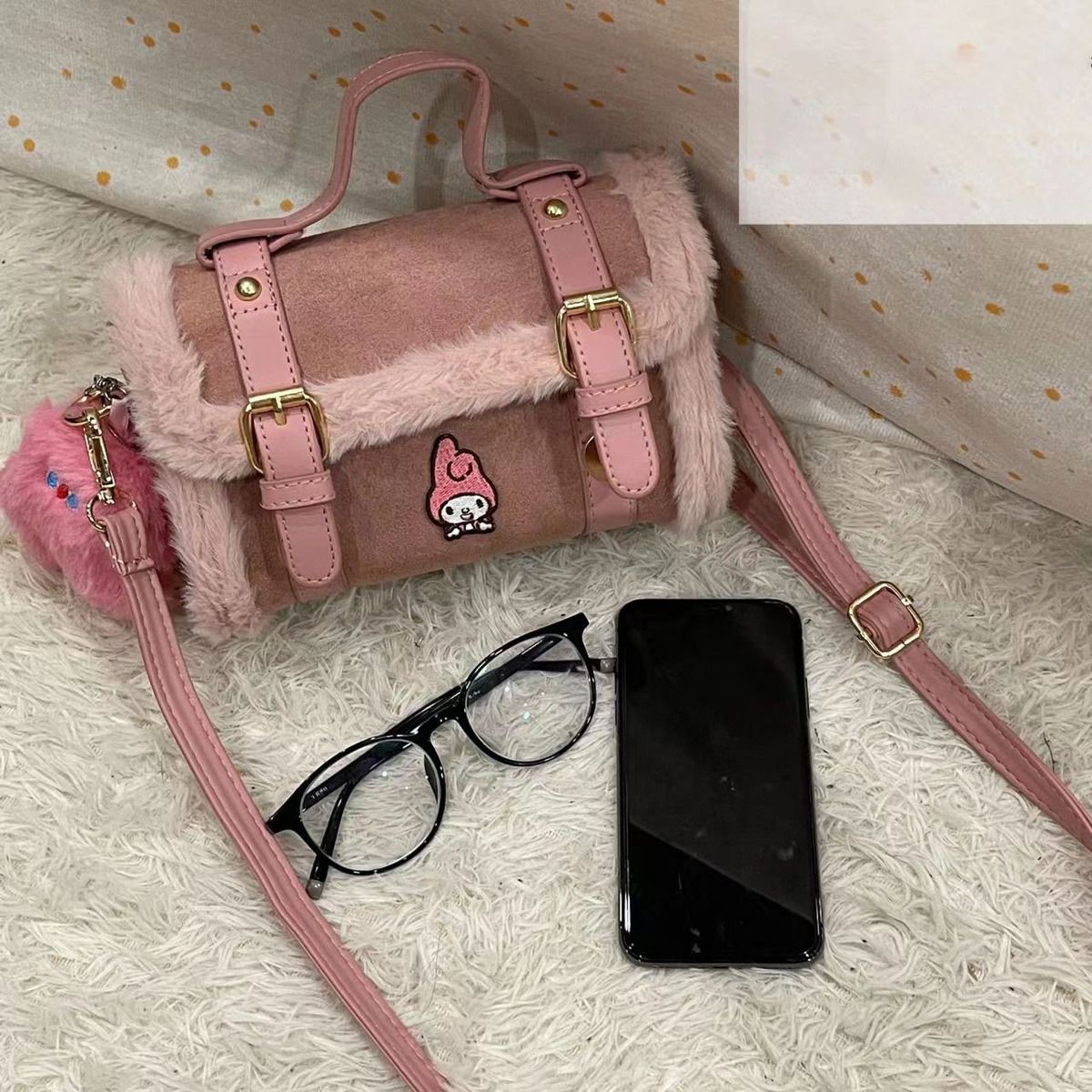 Personalized and Westernized Lamb Wool Cambridge Bag  Autumn/Winter New Girls' Feeling Hand Bill of Ladle Shoulder Bag Fashion Crossbody Bag