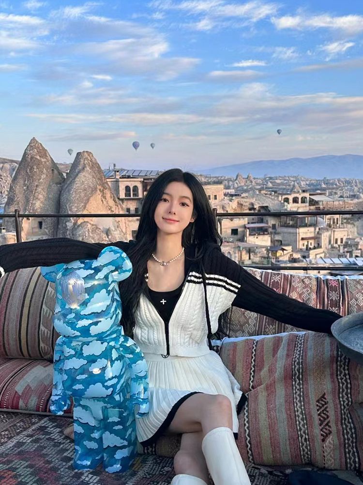 黑白撞色美式復古短款針織開衫女秋季學院風拉鏈連帽毛衣外套