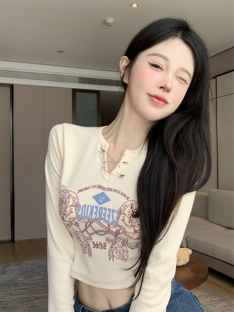 純欲風修身顯瘦短款長袖T恤內搭長袖打底衫女秋冬季設計感上衣ins