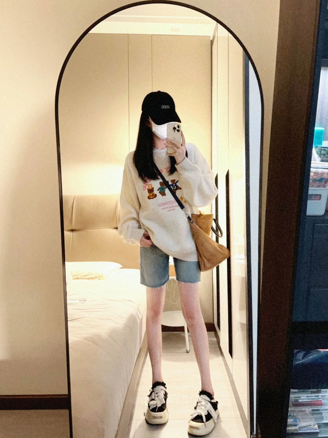 刺繡小熊圓領無帽衛衣女春秋oversize休閒可愛小個子秋冬加絨上衣