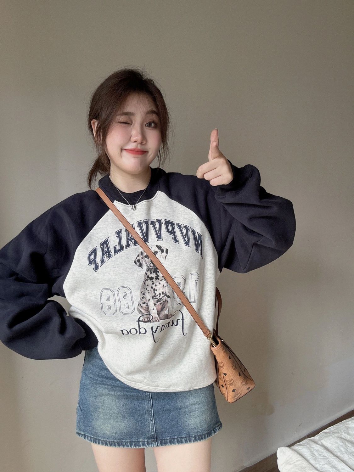 美式復古oversize插肩袖圓領衛衣女春秋薄款長袖無帽chic港味上衣