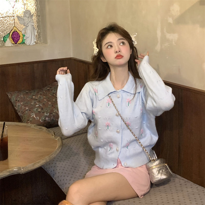 韓系甜美減齡設計感2023秋冬撞色立體小花娃娃領針織開衫毛衣女