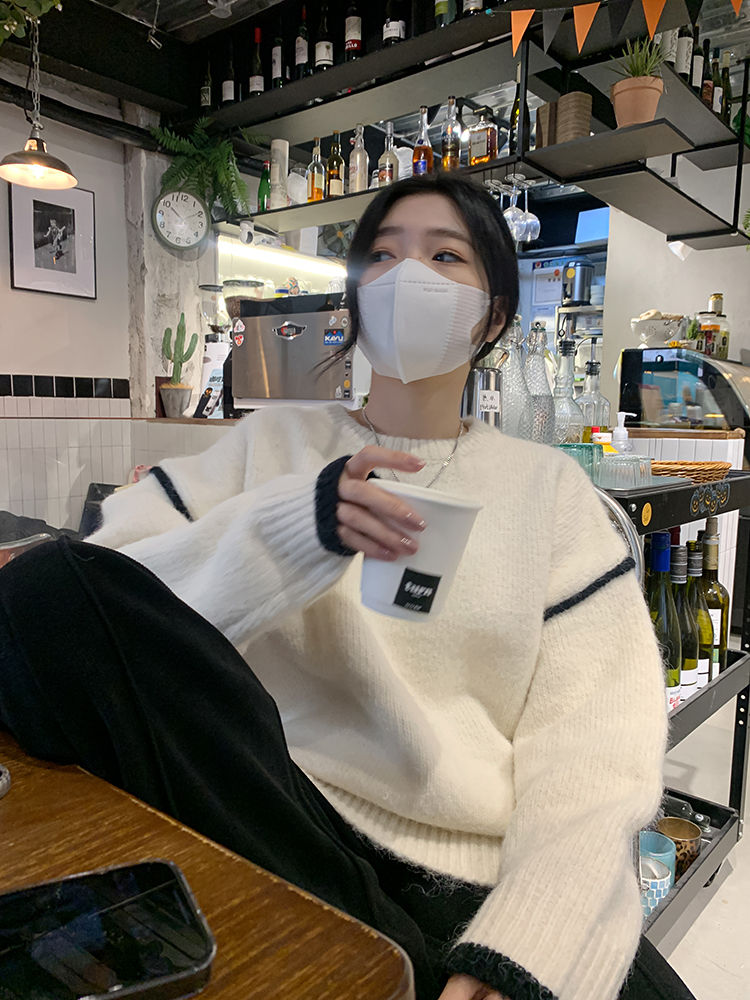 氛圍感軟糯套頭毛衣女秋冬新款設計感寬鬆慵懶風圓領針織上衣