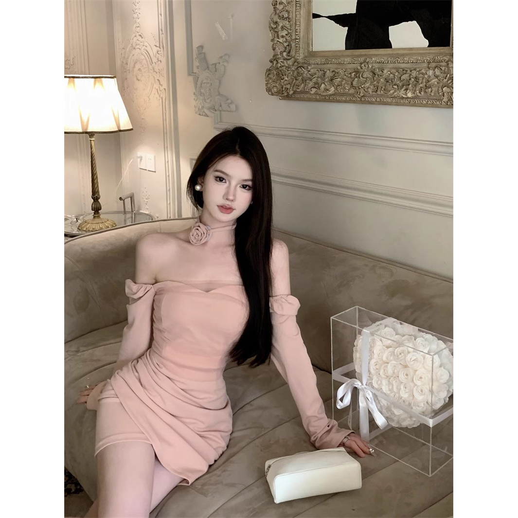 One-shoulder long-sleeved dress for women in autumn, pure lust pink mesh splicing skirt, irregular waist-covering hip skirt