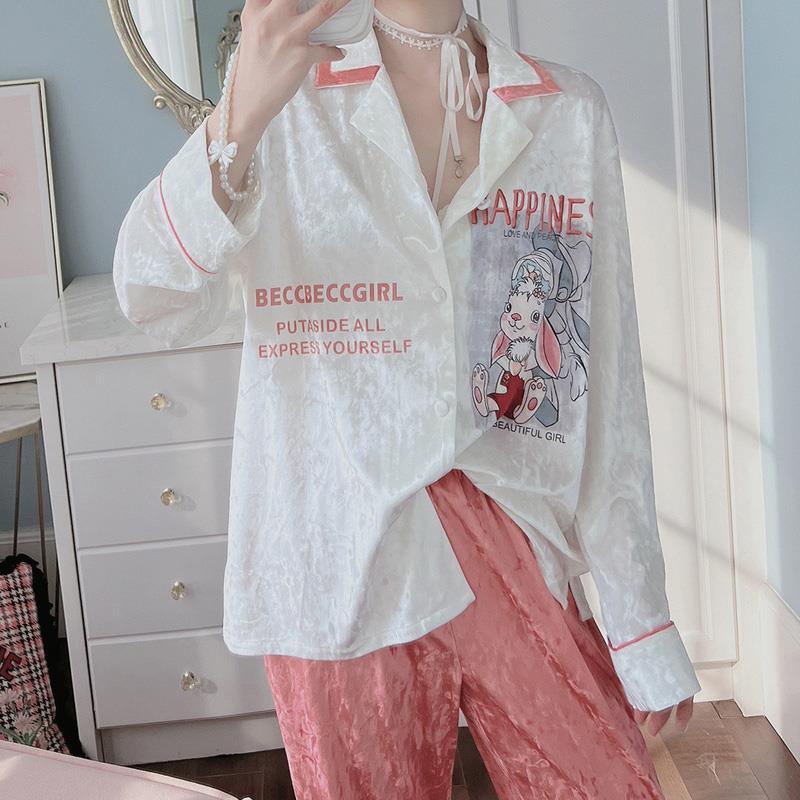 網紅爆款睡衣女春秋季新款金絲絨開衫長袖卡通甜美少女家居服套裝