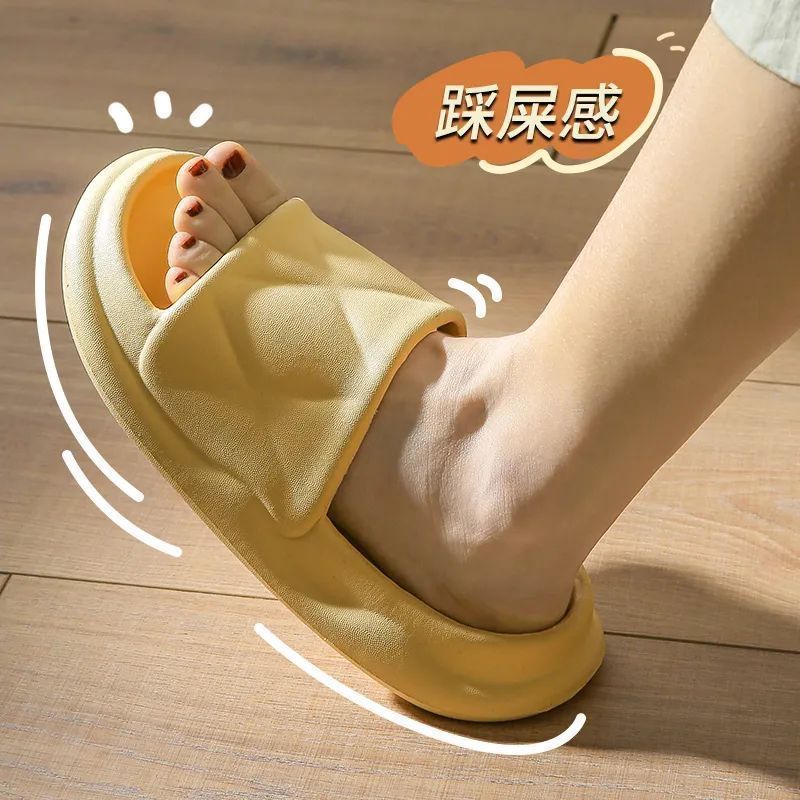 Slippers women's summer thick bottom stepping on shit feeling 2023 new home solid color indoor sandals and slippers women's summer outerwear with a sense of luxury