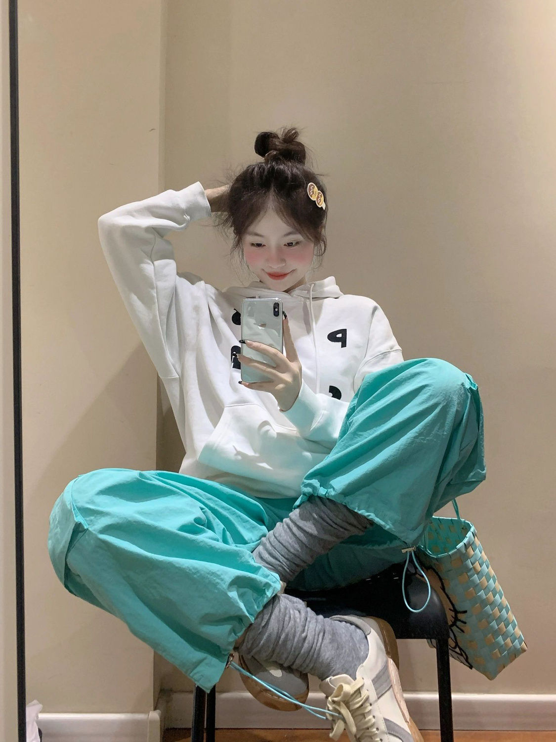 美式復古chic白色連帽衛衣女春秋新款加絨加厚oversize情侶裝上衣