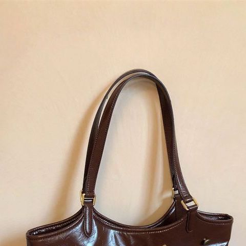 Forest style high-looking niche design large-capacity tote bag for women early autumn retro lazy style brown soft leather shoulder bag