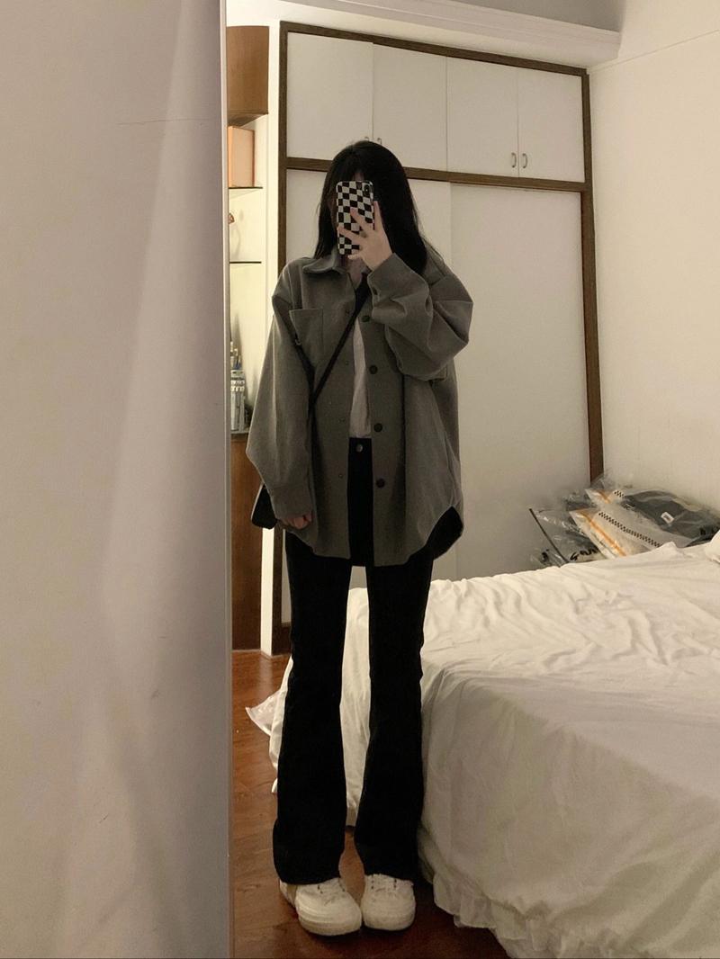 黑色顯瘦微喇叭牛仔褲女2023年新款秋季彈力高腰大碼顯瘦胖mm褲子
