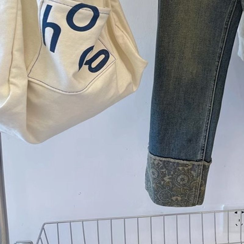梨形身材卷邊印花直筒牛仔褲女秋季2023新款高腰顯瘦九分煙管褲子