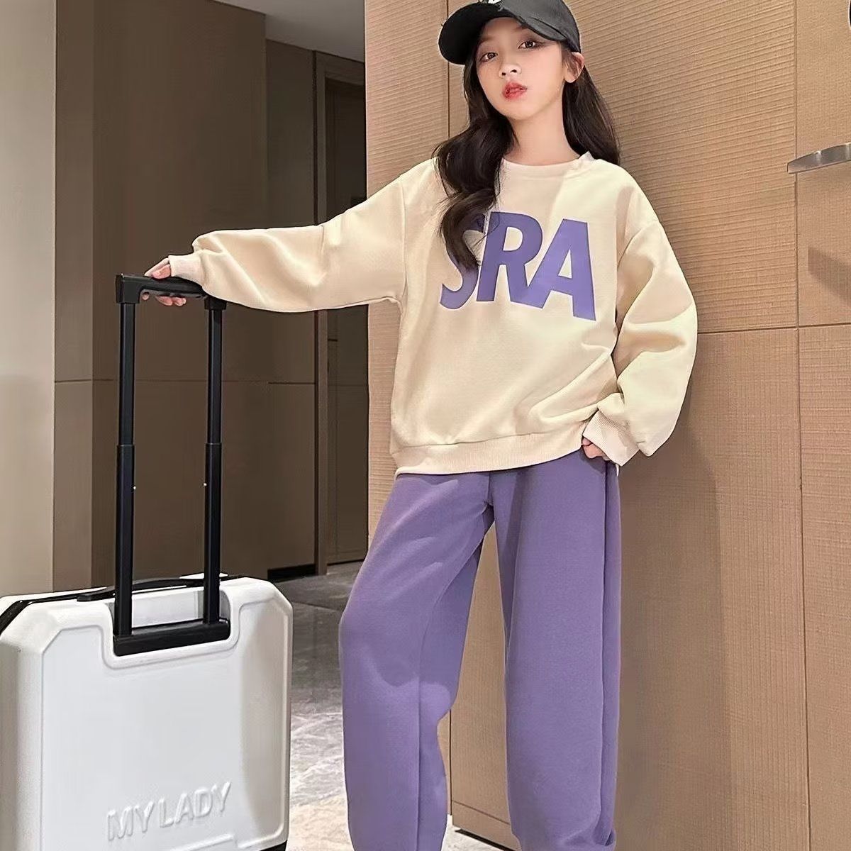 女童秋裝2023新款套裝兒童秋季運動休閒衛衣中大童洋氣時髦兩件套