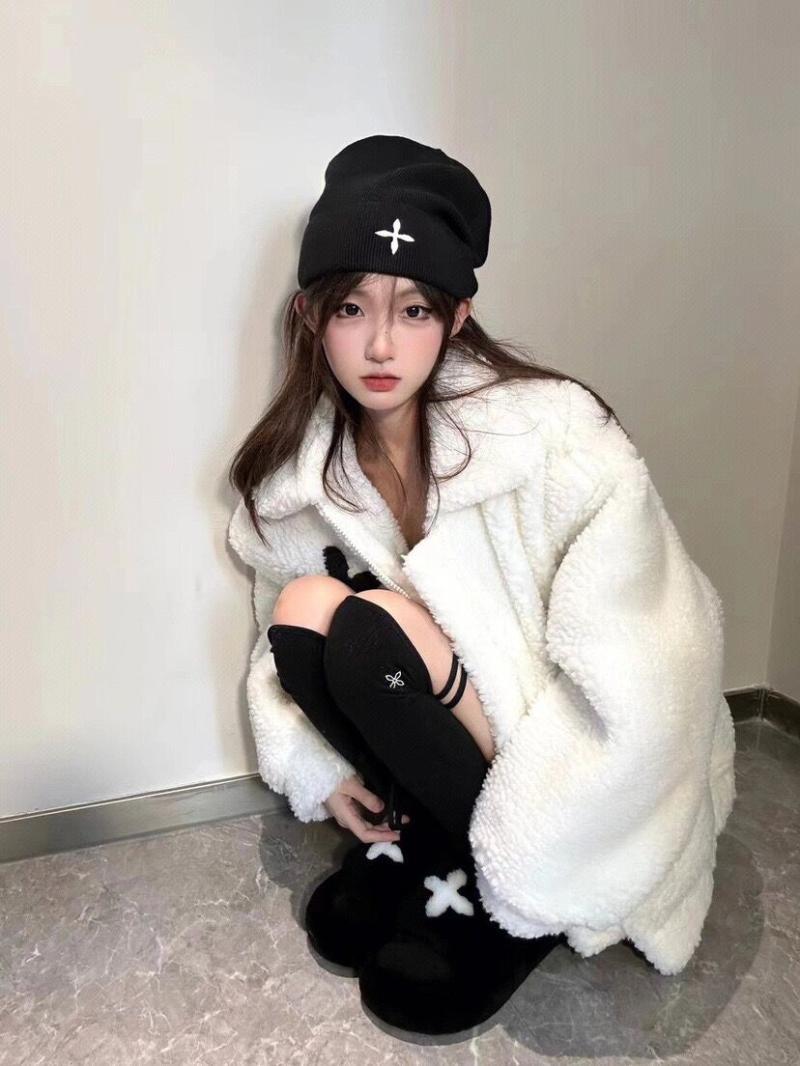 2023年冬季X SMFK羊羔毛毛拖鞋女網紅同款外穿十字架厚底一字拖鞋